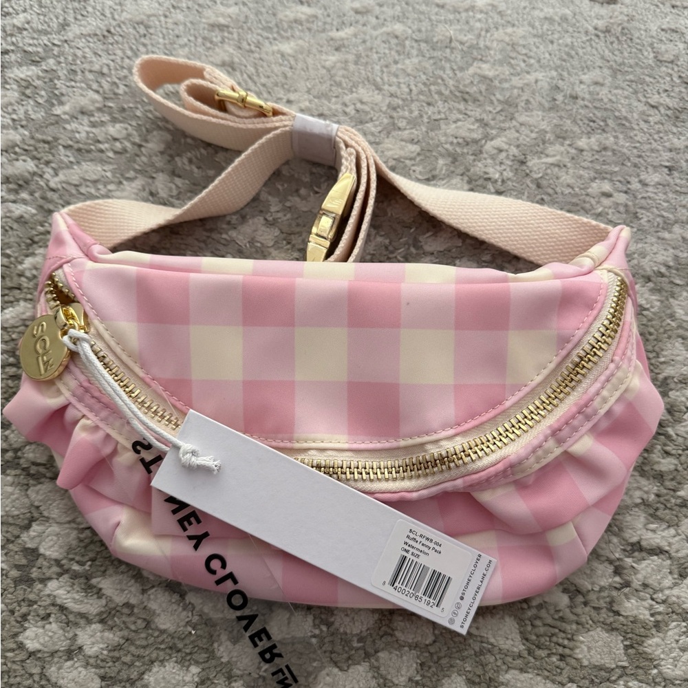 NWT STONEY CLOVER LANE - STANDARD FANNY